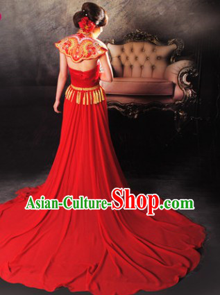 Traditional Chinese Red Embroidered Royal Shoulder Evening Dress