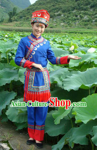 Chinese Maonan Ethnic Minority Clothes and Hat for Women