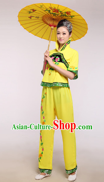 Chinese Classic Yellow Stage Performance Umbrella Dancing Suit and Headdress