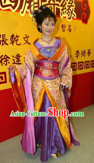 Ancient Chinese Tang Princess Clothing and Head Accessories Complete Set