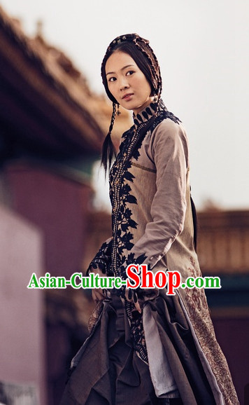 China Kung Fu Female Sifu Master Long Gown