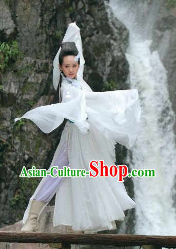 Chinese Classical Dancing Costume and Hair Accessories for Women or Girls