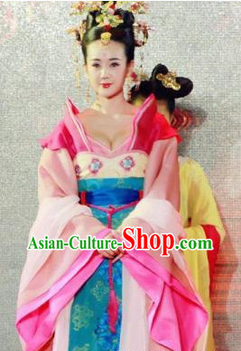 Tang Dynasty Princess Costumes and Hair Accessories