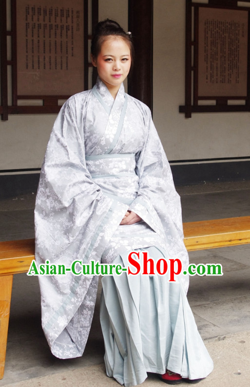 Chinese Hanfu Robe and Skirt for Women