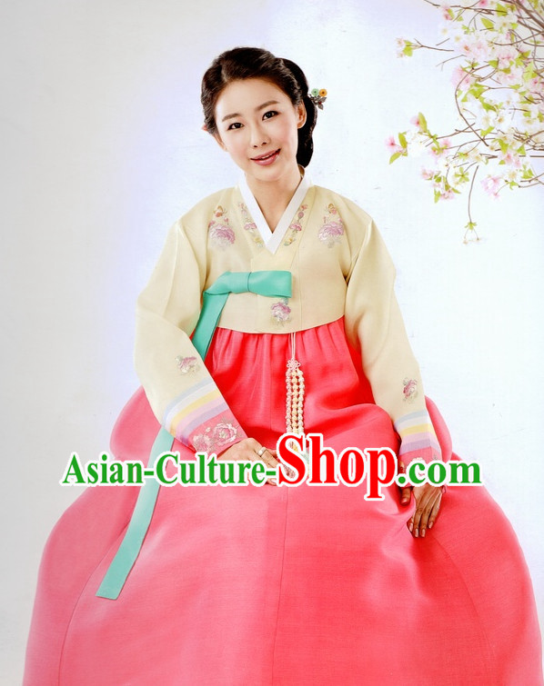 Korean Traditional Dress Ceremonial Costumes for Women