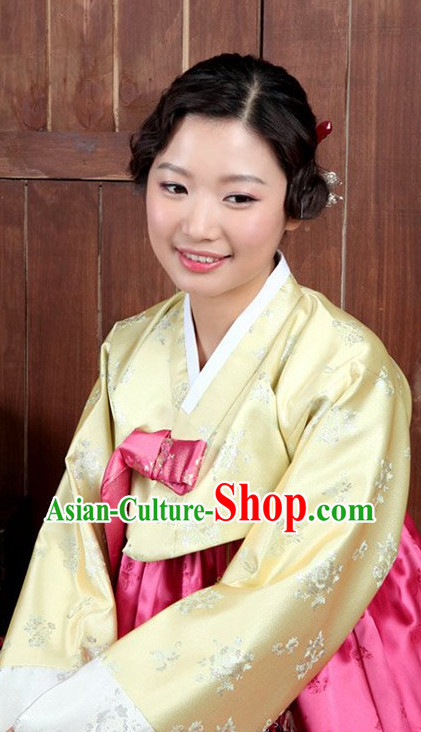 Top Korean Traditional Hanbok Birthday Ceremonial Clothing Complete Set for Women