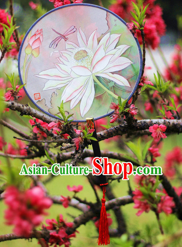 Chinese Traditional Hands Painted Silk Lotus Fan