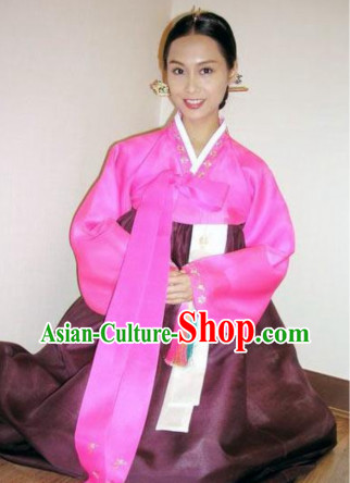 Korean National Costumes Traditional Costumes Korean Style Fashion