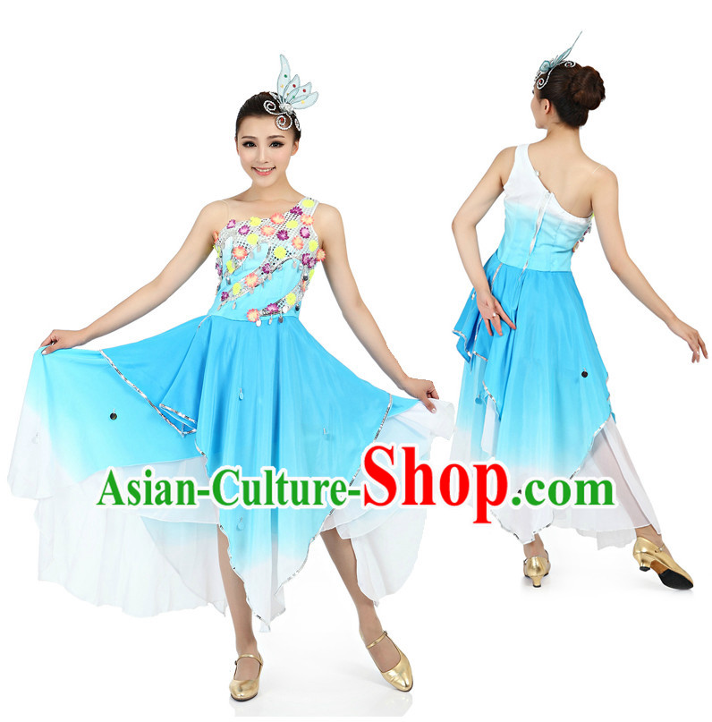 Chinese Traditional Dancewear and Headpieces for Women