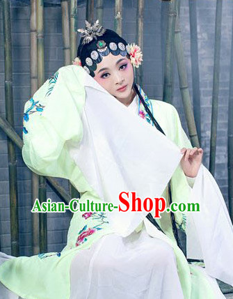 Light Green Opera Hua Dan Chinese Kimono Dresses
