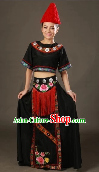 Traditional Chinese Ethnic Clothing and Hat Complete Set for Women