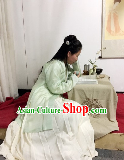 Chinese hanfu costume for girls