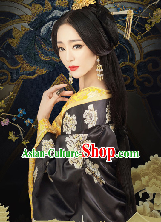 Tang Dynasty Yang Yuhuan Palace Empress Costume and Hair Accessories Complete Set