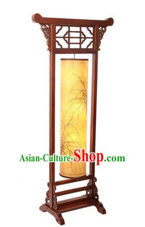 Chinese Ancient Handmade and Carved Natural Wood Floor Palace Lantern
