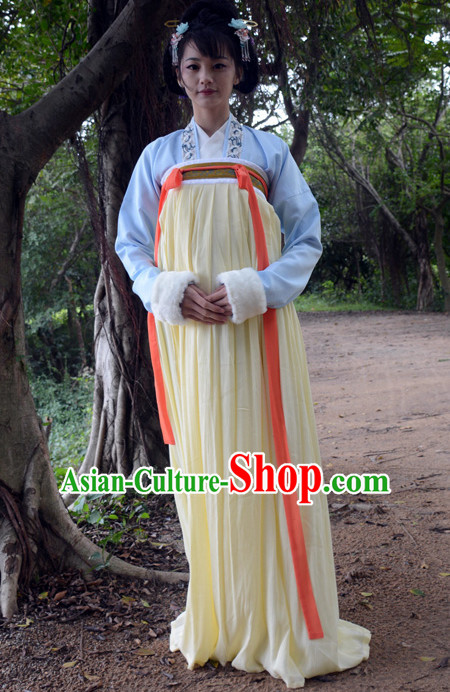 Ancient Chinese Tang Dynasty Clothing and Hair Accessories Complete Set for Women