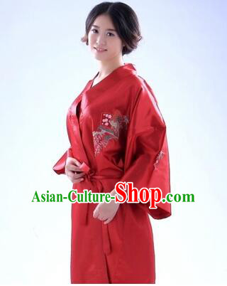 Kimono Japanese Traditional Clothes Stage Show Wafuku Aristolochia ringens Tomesode Claret