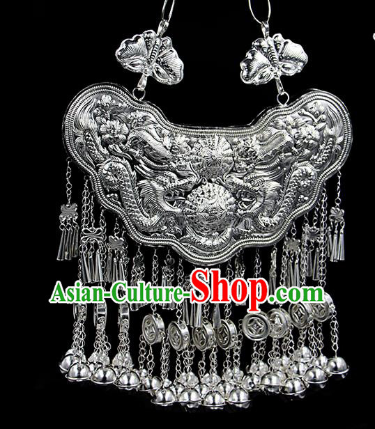 Traditional Chinese Miao Ethnic Minority Necklace Miao Ethnic Silver Jewelry Accessories Longevity Lock