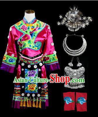 Traditional Chinese Miao Nationality Dancing Costume Accessories Necklace, Hmong Female Folk Dance Ethnic Pleated Skirt and Headwear, Chinese Minority Tujia Nationality Embroidery Costume and Hat for Women