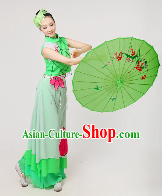 Traditional Chinese Yangge Fan Dance Embroidered Costume, Folk Lotus Dance Uniform Classical Dance Green Clothing for Women
