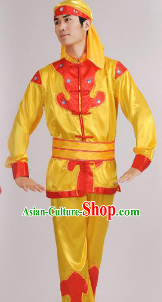 Traditional Chinese Classical Yangge Dance Embroidered Costume, Folk Lion Dance Uniform Drum Dance Yellow Clothing for Men