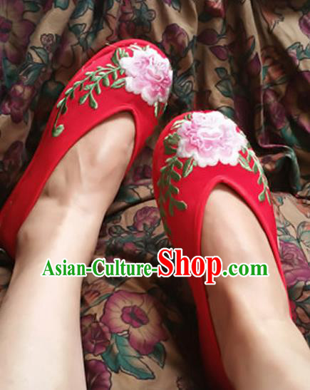 Traditional Chinese National Embroidered Shoes Red Wedding Shoes, China Handmade Shoes Hanfu Embroidery Peony Shoes for Women