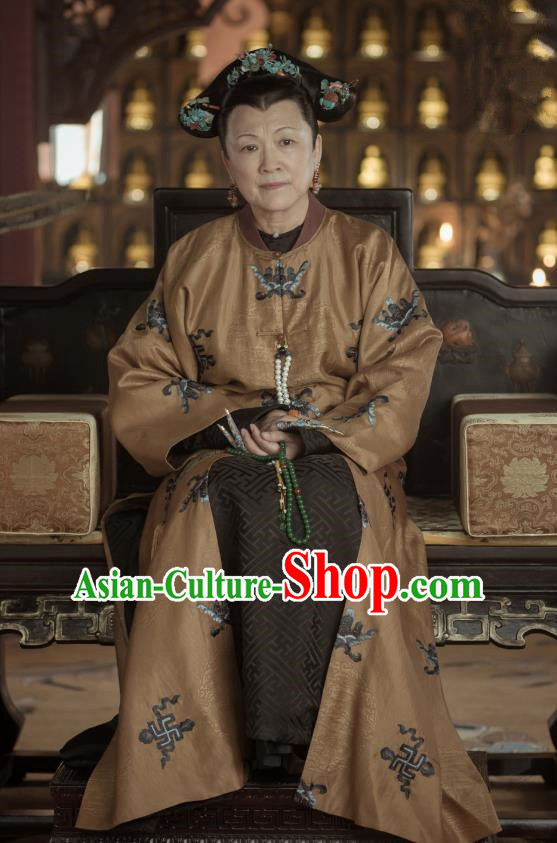 Story of Yanxi Palace Traditional Ancient Chinese Queen Mother Costume, Chinese Qing Dynasty Manchu Imperial Empress Dowager Embroidered Clothing for Women