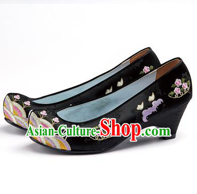 Traditional Korean National Wedding Shoes Embroidered Shoes, Asian Korean Hanbok Embroidery Black High-heeled Court Shoes for Women