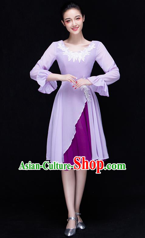 Traditional Chinese Modern Dance Fan Dance Costume, Opening Dance Chorus Singing Group Lilac Dress Clothing for Women