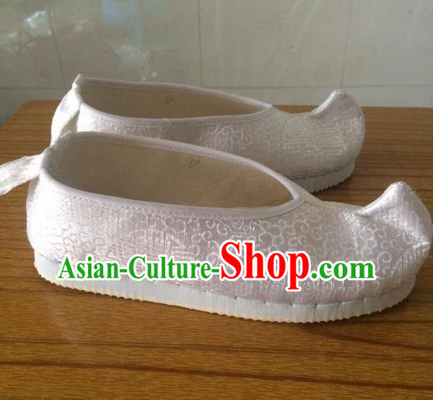 Traditional Chinese Ancient Princess White Satin Embroidered Shoes, China Handmade Hanfu Embroidery Shoes for Women
