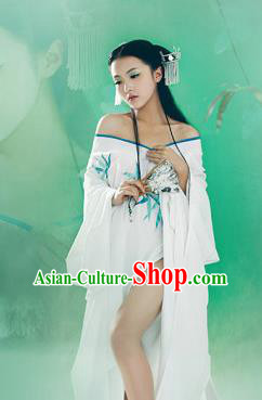 Traditional Ancient Chinese Peking Opera Female Costume, Hanfu Clothing Chinese Tang Dynasty Embroidered Bamboo Clothing for Women