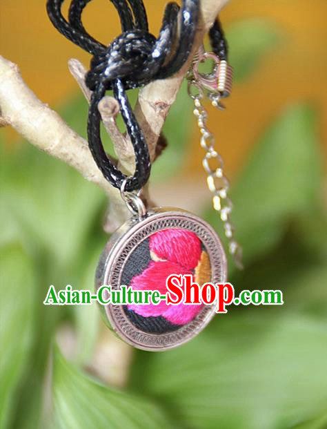Traditional Chinese Miao Nationality Crafts, Hmong Handmade Miao Silver Embroidery Round Pendant, Miao Ethnic Minority Black Rope Necklace Accessories Pendant for Women