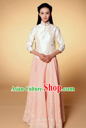 Traditional Ancient Chinese Costume, Chinese Late Qing Dynasty Young Lady Dress Beige Blouse, Republic of China Embroidered Clothing for Women