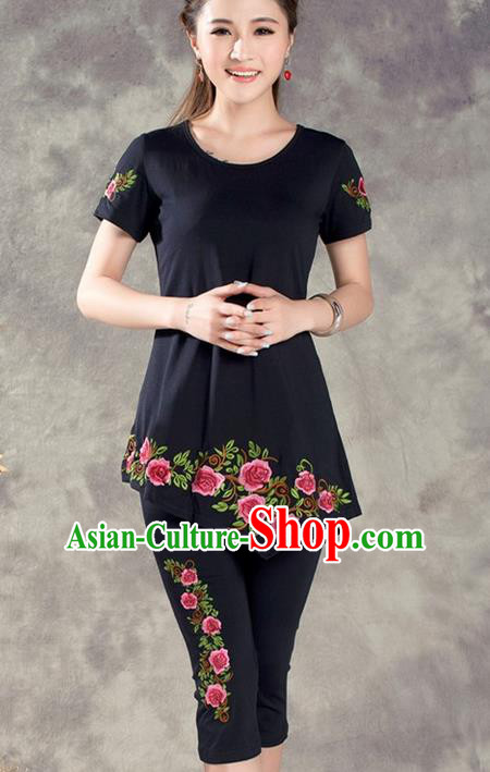 Traditional Ancient Chinese National Costume, Elegant Hanfu Embroidered T-Shirt and Pants, China Tang Suit Embroidered Black Blouse Cheongsam Upper Outer Garment Clothing for Women