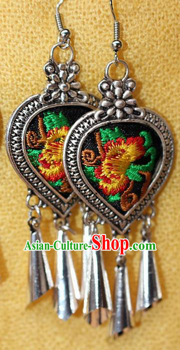 Traditional Chinese Miao Nationality Crafts Jewelry Accessory Classical Earbob Accessories, Hmong Handmade Miao Silver Embroidery Bells Tassel Palace Lady Earrings, Miao Ethnic Minority Eardrop for Women