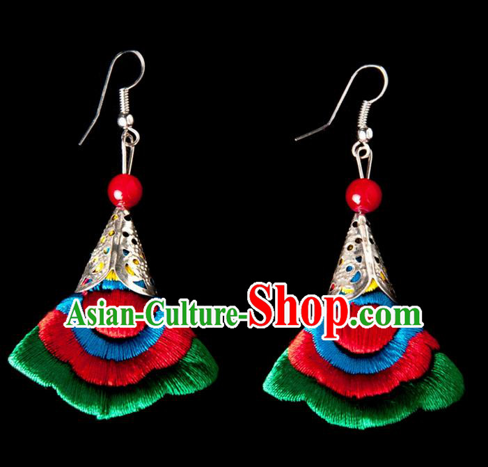 Traditional Chinese Miao Nationality Crafts, Yunnan National Handmade Embroidery Flower Linen Green Earrings Pendant, China Ethnic Minority Eardrop Accessories Earbob Pendant for Women