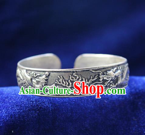 Traditional Chinese Miao Nationality Crafts Jewelry Accessory Bangle, Hmong Handmade Miao Silver Classical Dragon and Phoenixe Bracelet, Miao Ethnic Minority Silver Bracelet Accessories for Women