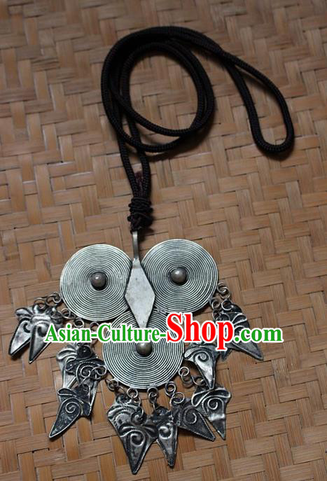 Traditional Chinese Miao Nationality Crafts Jewelry Accessory, Hmong Handmade Miao Silver Owl Tassel Pendant, Miao Ethnic Minority Necklace Accessories Sweater Chain Pendant for Women