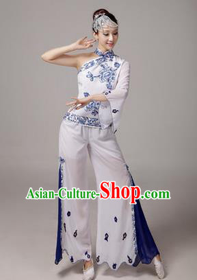 Traditional Chinese Yangge Fan Dancing Costume, Folk Dance Yangko Blue and White Porcelain Uniforms, Classic Dance Dress Drum Dance White Clothing for Women