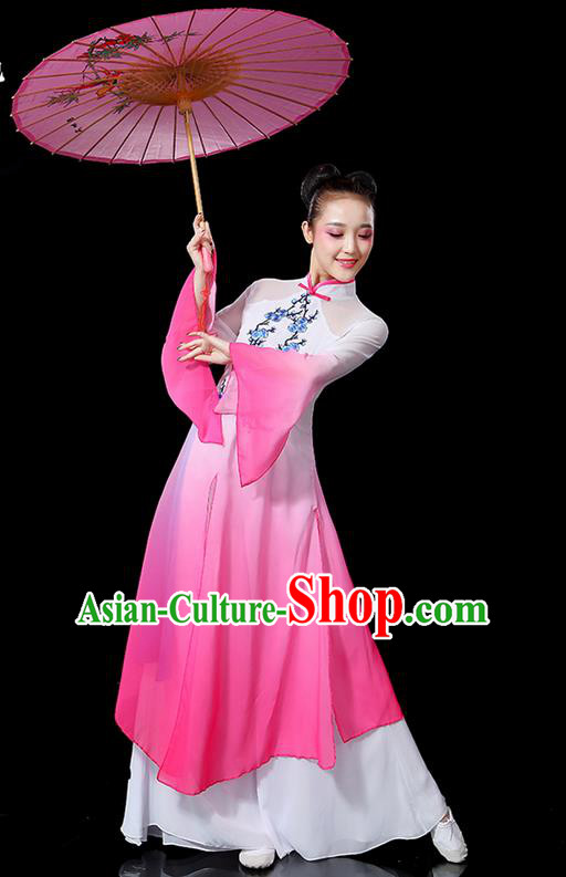 Traditional Chinese Yangge Fan Dancing Costume, Folk Dance Yangko Mandarin Sleeve Embroidered Plum Blossom Uniforms, Classic Umbrella Dance Elegant Dress Drum Dance Pink Clothing for Women