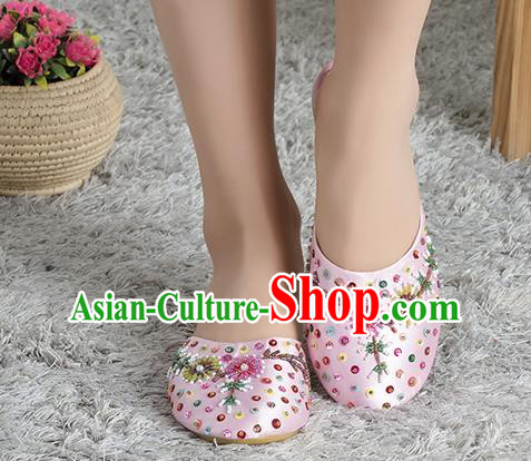 Traditional Chinese Shoes, China Handmade Linen Embroidered Beads Sequins Pink Slippers, Ancient Princess Satin Cloth Shoes for Women