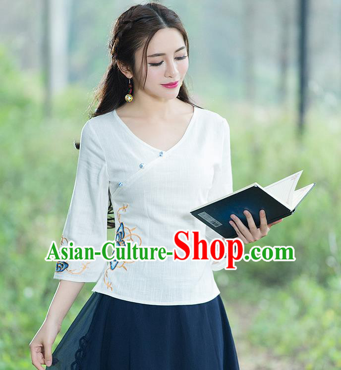 Traditional Chinese National Costume, Elegant Hanfu Embroidery Flowers Slant Opening White T-Shirt, China Tang Suit Republic of China Chirpaur Blouse Cheong-sam Upper Outer Garment Qipao Shirts Clothing for Women