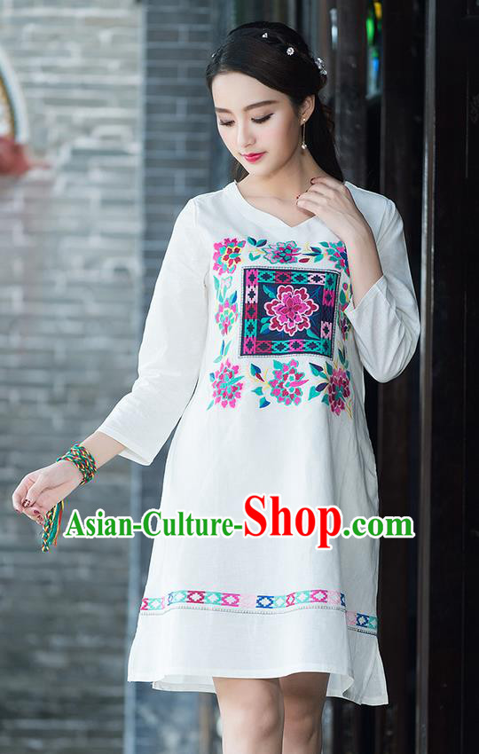 Traditional Ancient Chinese National Costume, Elegant Hanfu Mandarin Qipao Linen Embroidery White Dress, China Tang Suit Chirpaur Elegant Dress Clothing for Women