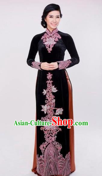 Traditional Top Grade Asian Vietnamese Costumes Classical Black Pleuche Full Dress, Vietnam National Ao Dai Dress Catwalks Dowager Beading Qipao for Women