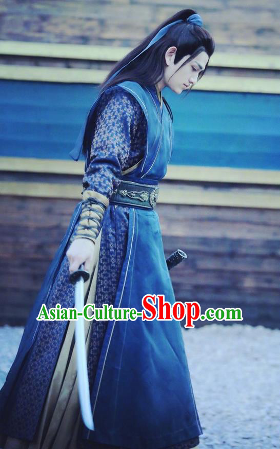 Traditional Chinese Ancient Ming Dynasty Swordsman Costumes and Handmade Headpiece Complete Set, New Dragon Gate Inn Knight Robe Clothing for Men