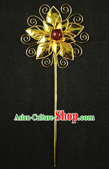 Traditional Handmade Chinese Ancient Classical Hair Accessories Barrettes Manchu Imperial Princess Golden Hairpins Hanfu Flower Step Shake Hair Ornament for Women