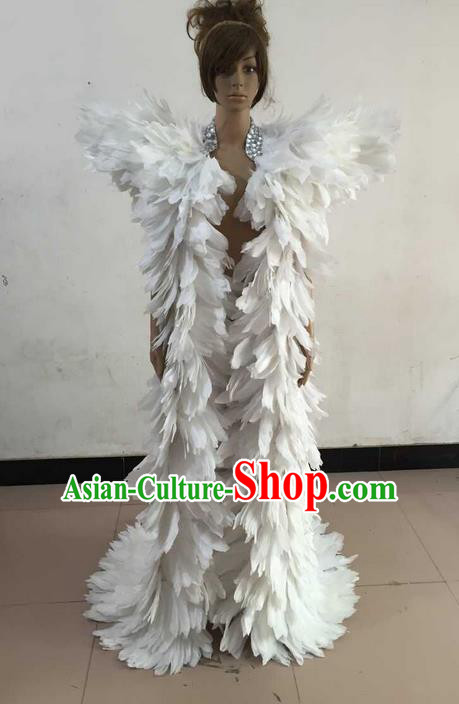 Top Grade Professional Performance Catwalks Feather Cape, Brazilian Rio Carnival Parade Samba Belly Dance Opening Dance White Feather Cloak for Women