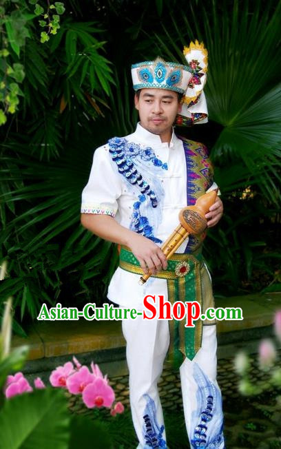 Traditional Traditional Thailand Male Clothing, Southeast Asia Thai Ancient Costumes Dai Nationality Embroidery Shirt and Pants Complete Set for Men