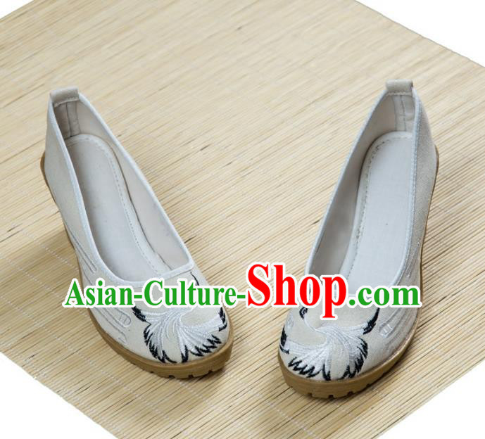 Traditional Chinese Ancient Cloth Shoes, China Princess Satin Shoes Hanfu Handmade Embroidery Crane White Shoe for Women