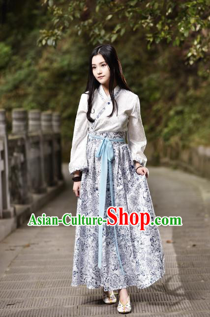 Traditional Chinese Han Dynasty Young Lady Costume, China Ancient Hanfu Blue and White Porcelain Dress Princess Clothing for Women