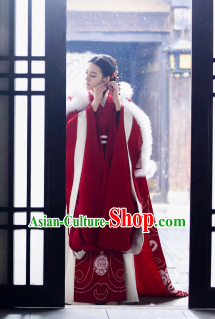 Traditional Chinese Qin Dynasty Imperial Concubine Embroidery Costume and Headpiece Complete Set, The King Woman Chinese Ancient Palace Lady Hanfu Dress